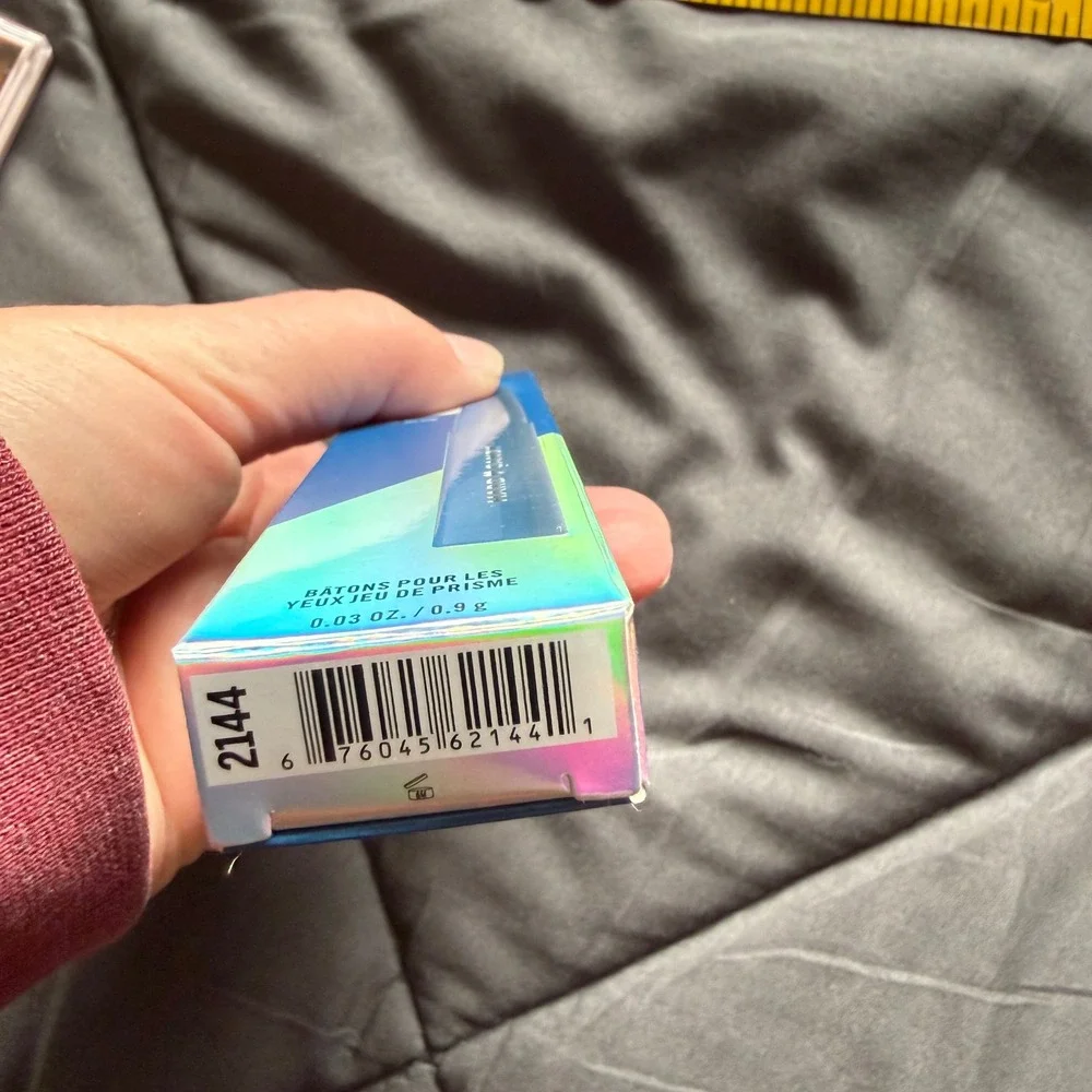 Hard Candy Prism Play Shadow Stick $2/10 0.03oz Feelin Blue New Shimmer Cream‎